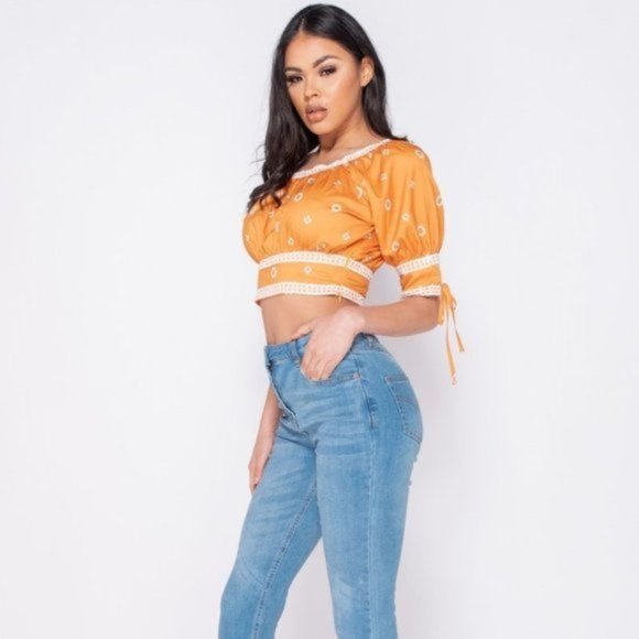 Orange Daisy Floral Print Lace Trim Short Sleeve Crop Top - Picture 4 of 13